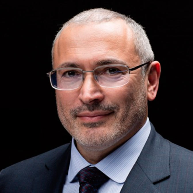 Khodorkovsky launches Medium.com blog